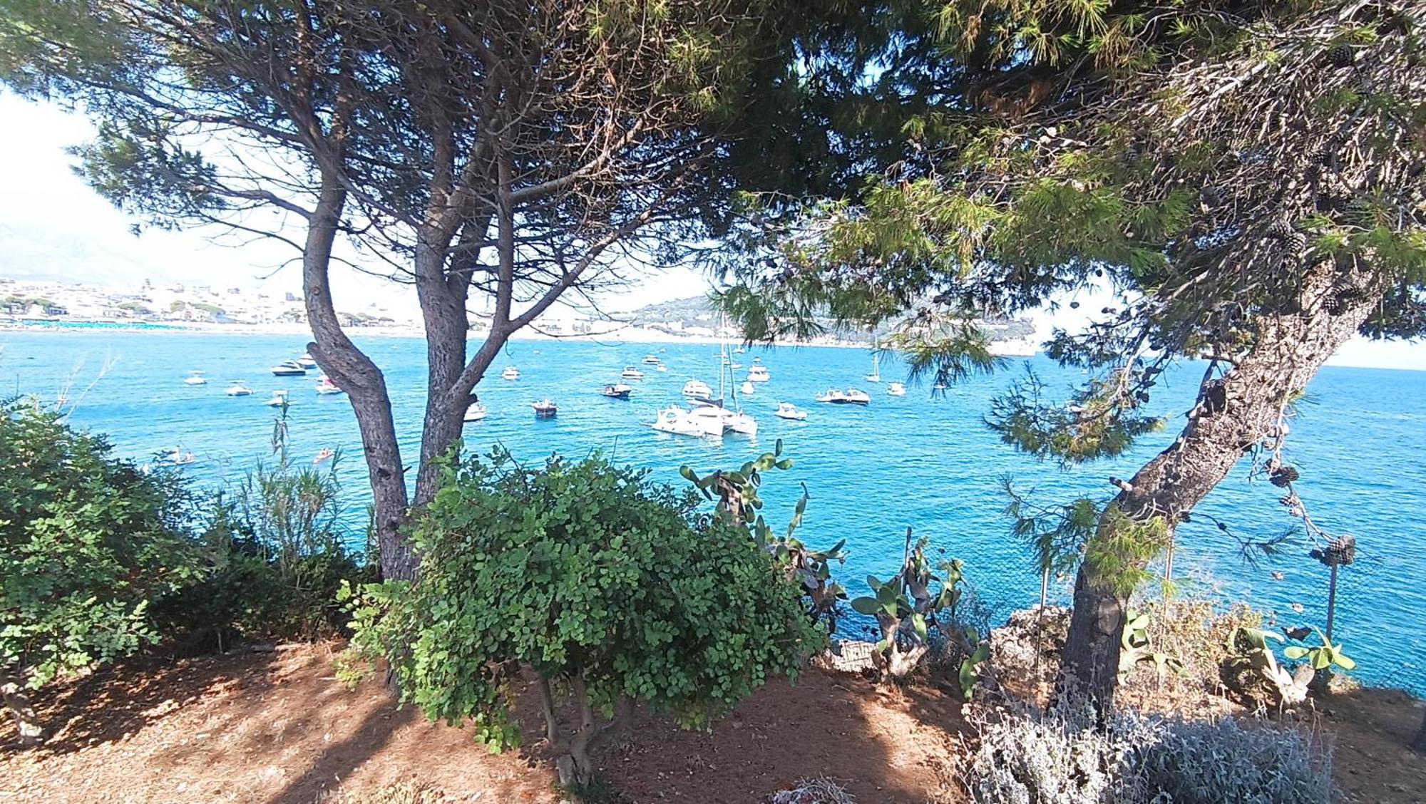 Villa Ninetta-Isabella Gaeta Luaran gambar