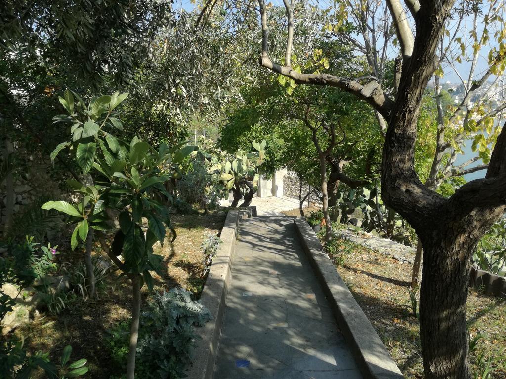 Villa Ninetta-Isabella Gaeta Luaran gambar